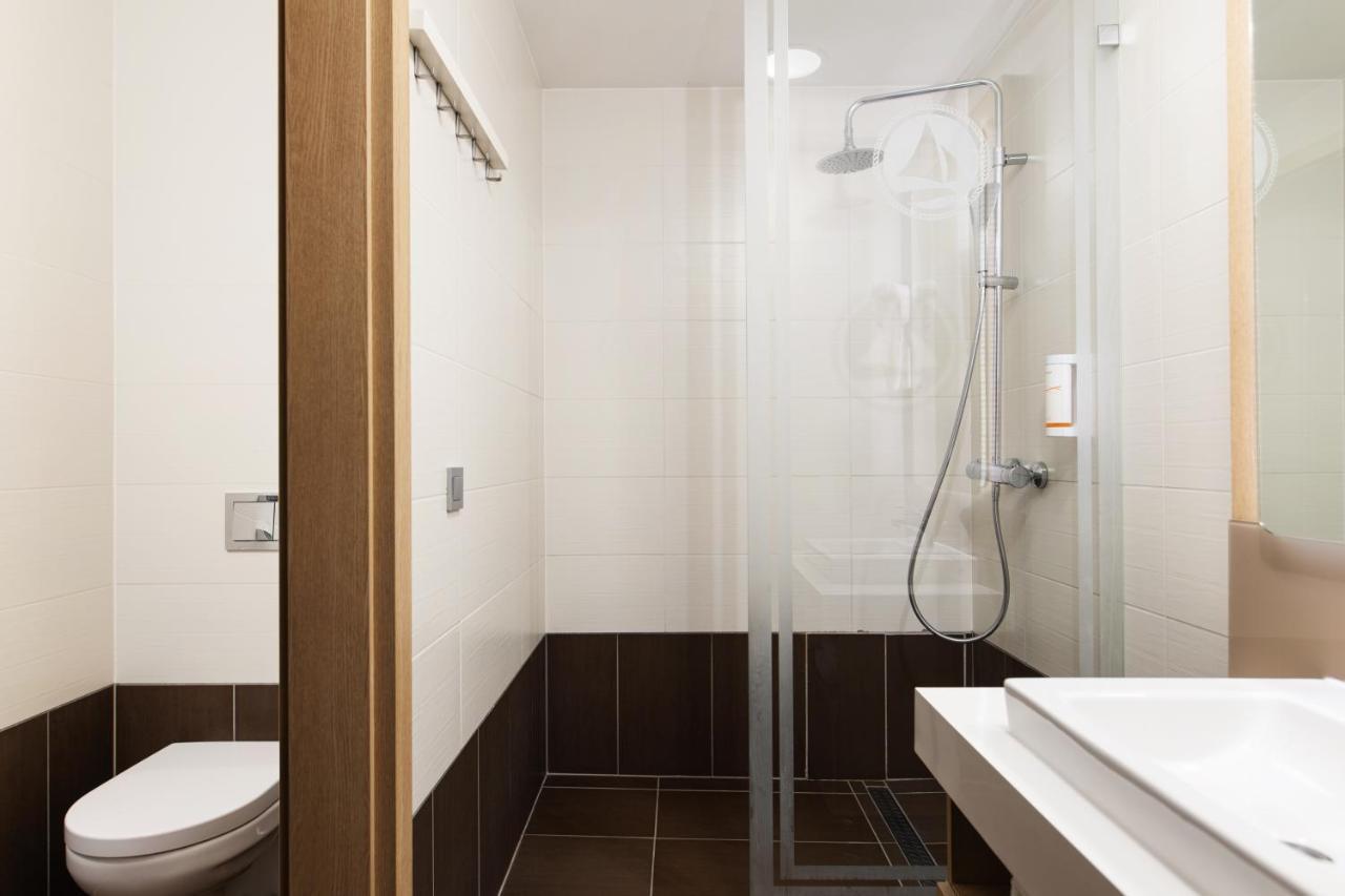 Portobello Wellness & Yacht Hotel Esztergom Eksteriør bilde
