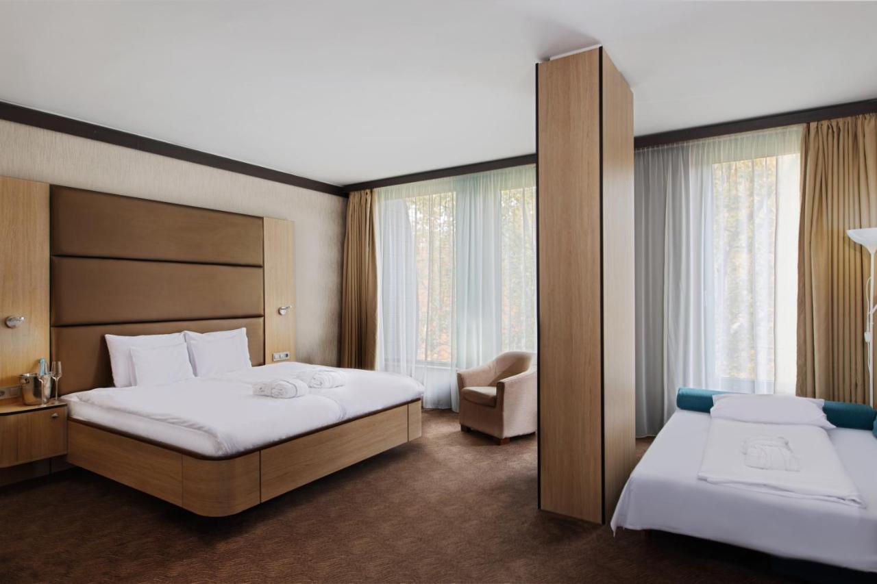 Portobello Wellness & Yacht Hotel Esztergom Eksteriør bilde