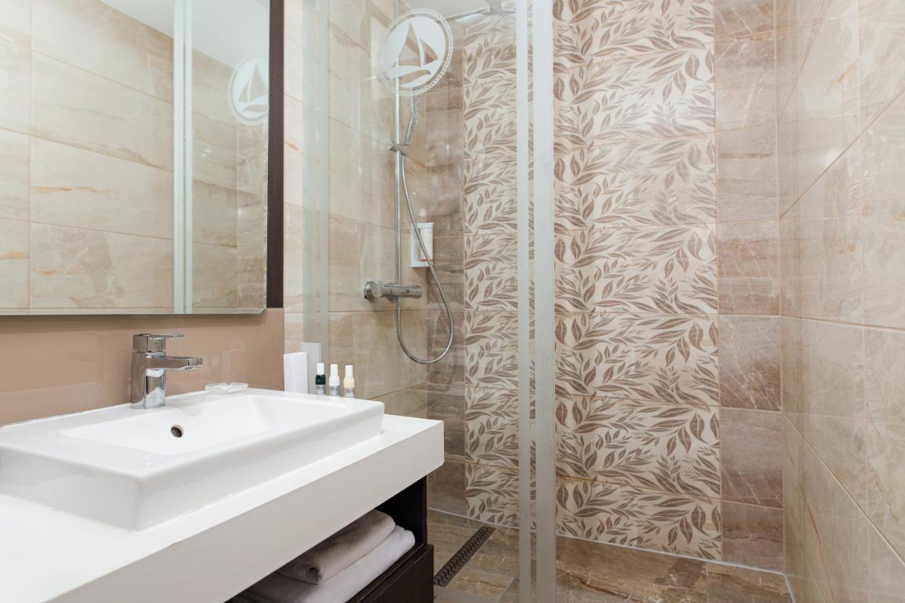 Portobello Wellness & Yacht Hotel Esztergom Eksteriør bilde
