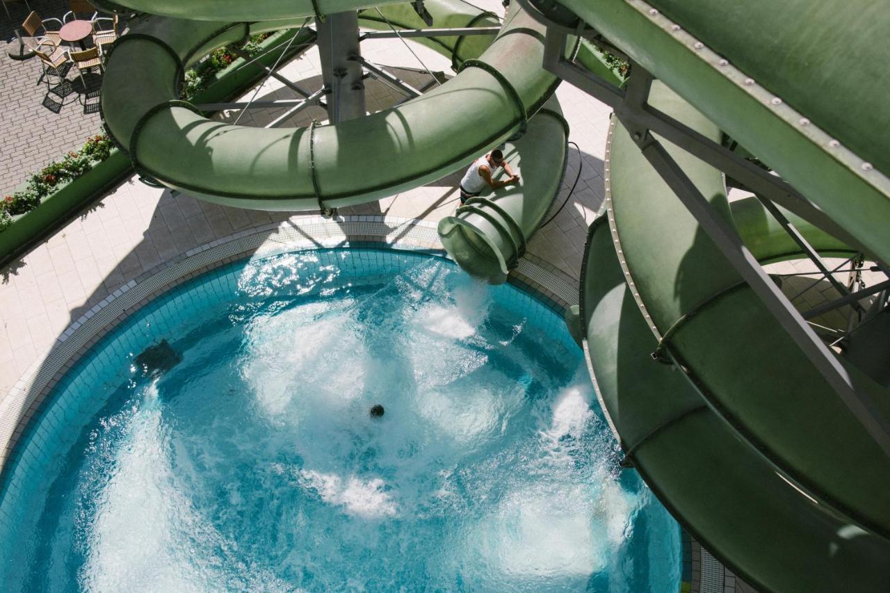 Portobello Wellness & Yacht Hotel Esztergom Eksteriør bilde